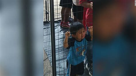 cnn border child watching tv fake photo|This 2.